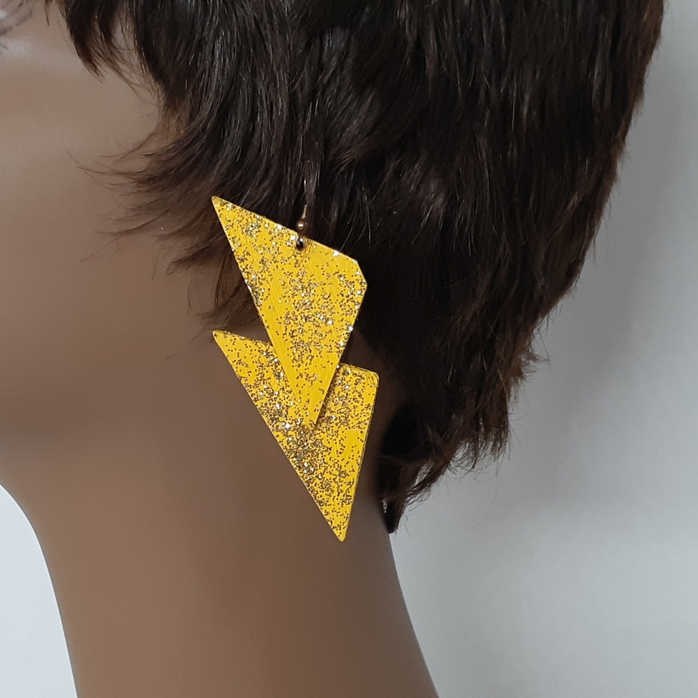Handmade Earrings (Triangles Style)
